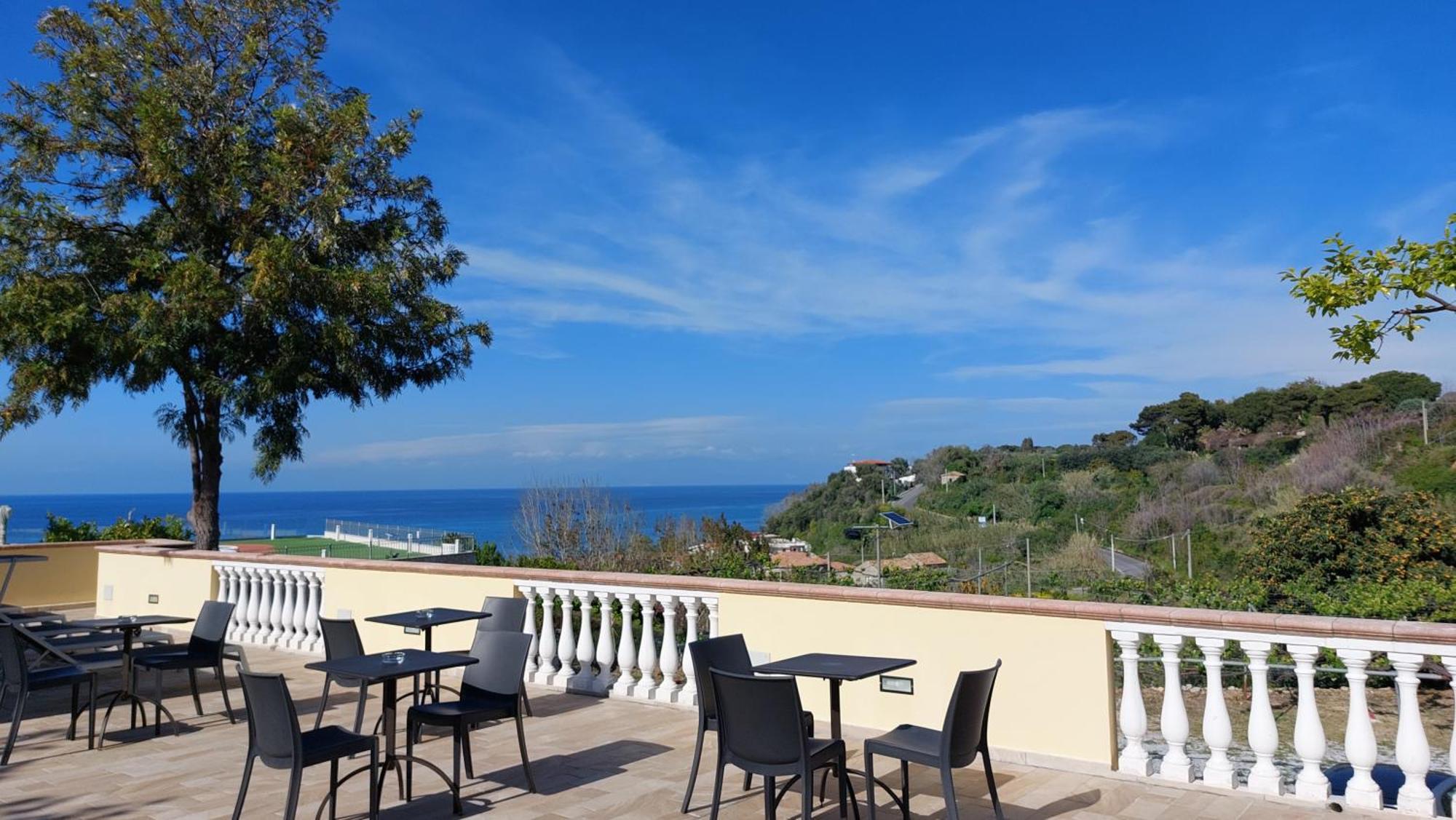 Residenza La Grazia Tropea - Free Parking - Aparthotel Exterior photo
